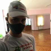  ,  Valentin, 22