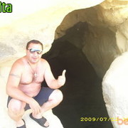  ,   Artur, 54 ,   