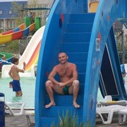  ,   Igor, 40 ,   