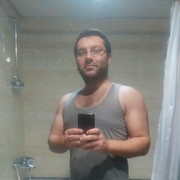  ,   Djavid, 35 ,  