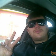  ,   Adik, 37 ,  