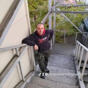  ,  Dima, 36