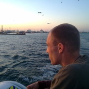  ,   Denis, 40 ,     , c 