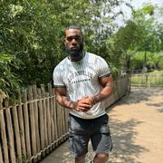  ,  Pierre, 23