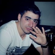  ,  Arman Milan, 32