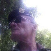  ,   Victor, 64 ,   c 