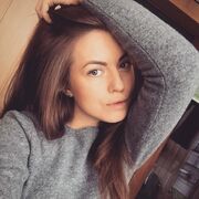  ,  Karina, 24