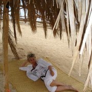  ,   Simona, 59 ,   
