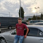  ,   Greg, 28 ,   ,   