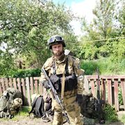 Z� �����