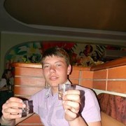  -,  artur, 30