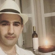  ,   Vahan, 33 ,   ,   