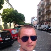  -,  Valentyn, 38