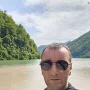  ,  Irakli, 41