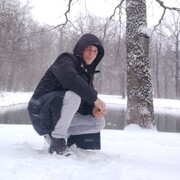  ,   Yuri, 48 ,   ,   