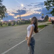  , 