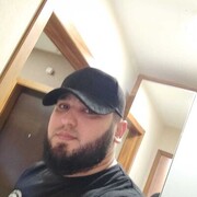  ,   Artur, 29 ,  