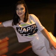  ,  Alana, 25