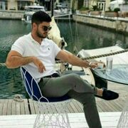  ,  Farruh, 25