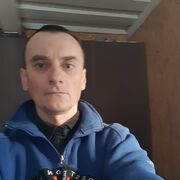  ,  Vyrukas, 52