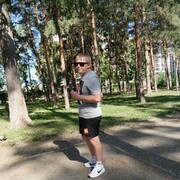  ,   Farik, 33 ,   c 