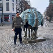  Praha,   , 33 ,   c 