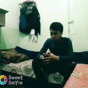  ,  Sardor, 28