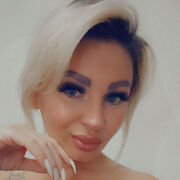  --,   Elena, 39 ,   ,   