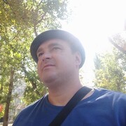  ,  Vova, 37