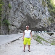  -,   Sasha, 52 ,   ,   , c 