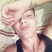  ,   Viktor, 32 ,     , c 