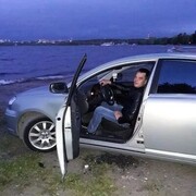 ,   Denis, 32 ,   ,   , c 