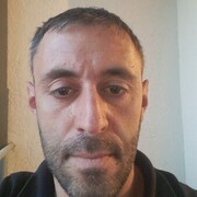 ,  Vazgen, 39