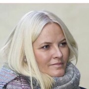  ,   Maria, 42 ,  
