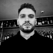  ,  Dima, 33