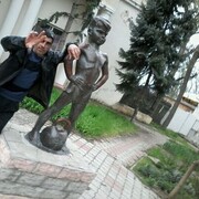  ,   Vadim, 51 ,   ,   