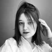  ,   Anastasia, 20 ,   ,   