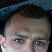  ,  Alex, 40
