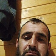 ,  Bosko, 35
