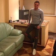  ,   Artem, 32 ,   ,   , c , 