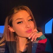  , 