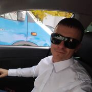  ,  Vadim, 28