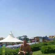  ,  Maksim, 40