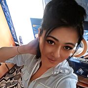  ,  Yulia, 39