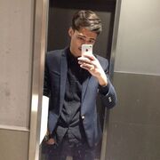  ,   Khalifla, 26 ,   ,   