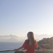  -,   Veronika, 30 ,   ,   