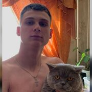  ,  Kirill, 25