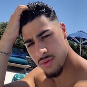  Onitsha,   Kevin, 61 ,   ,   