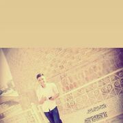  ,  Farrux, 23