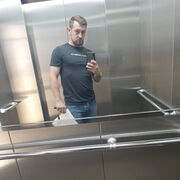  ,  Kirill, 33